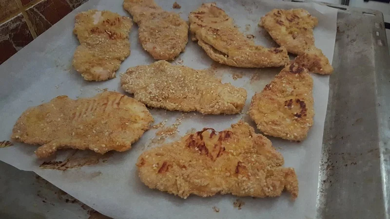 Oven-baked chicken schnitzel