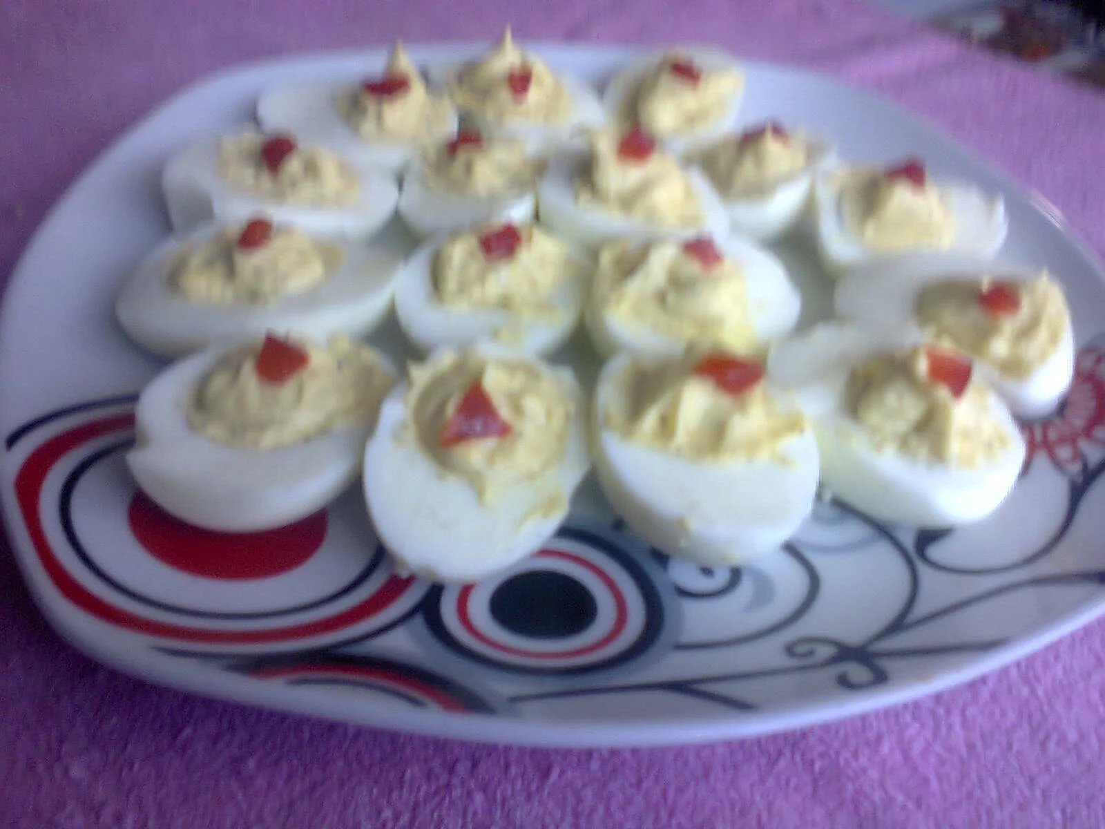 Stuffed scrambled eggs