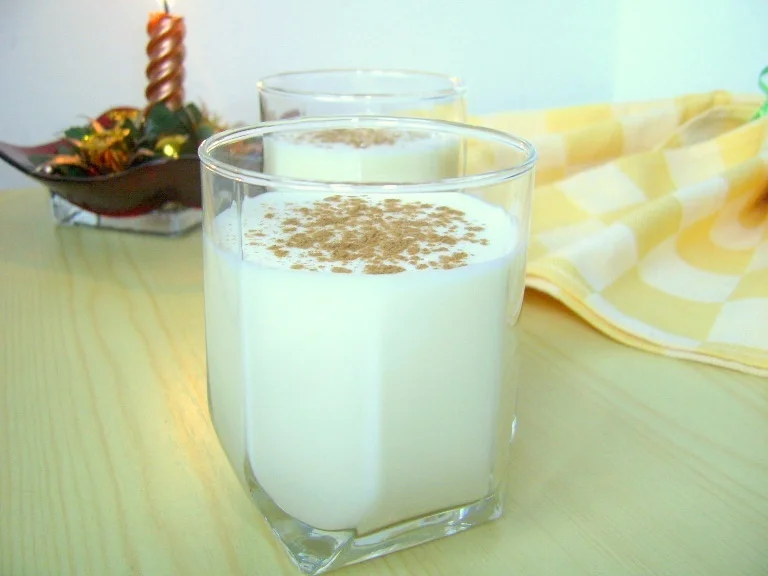 Eggnog – Egg Liqueur