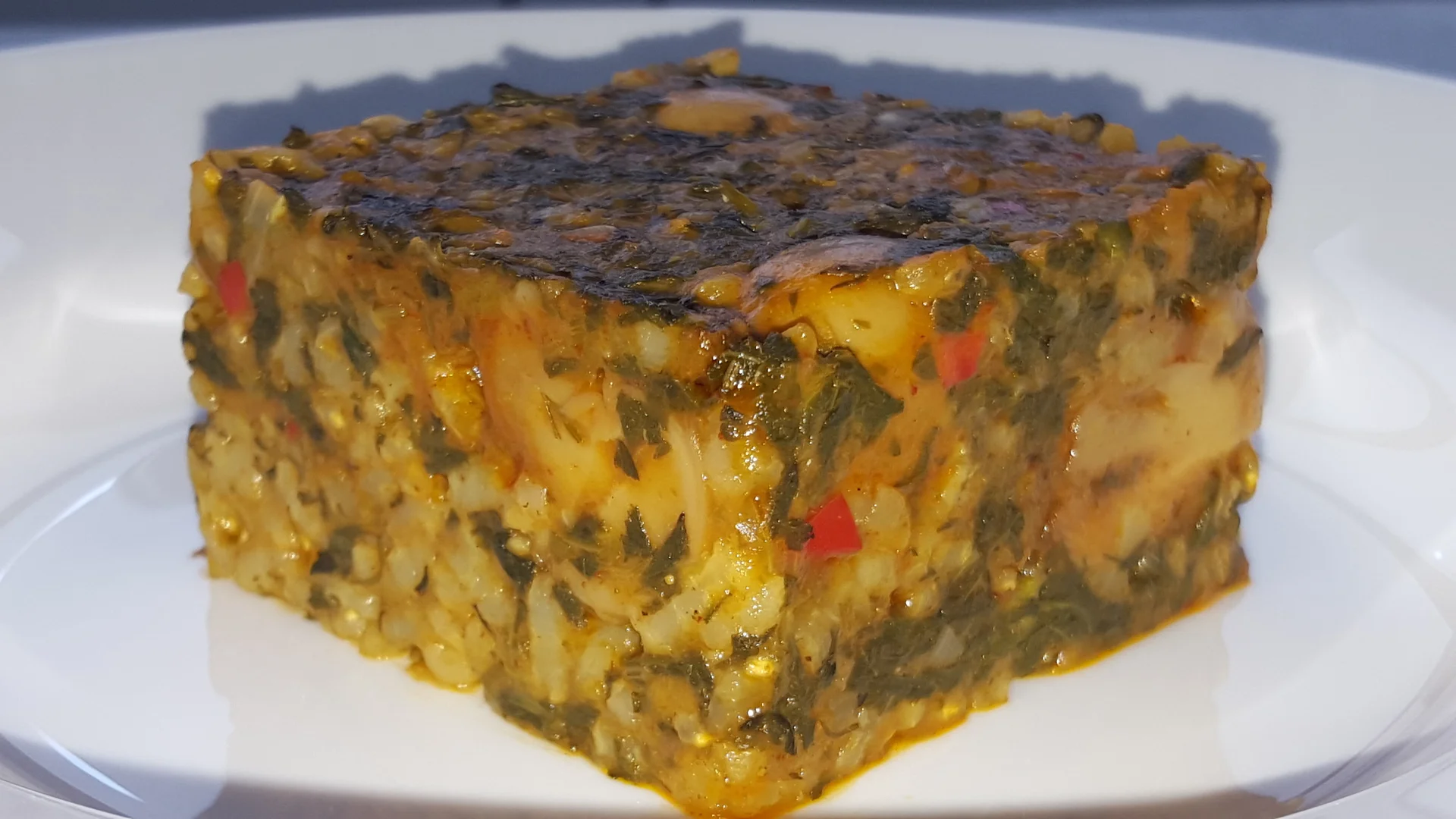 Nettle dish with rice and mushrooms
