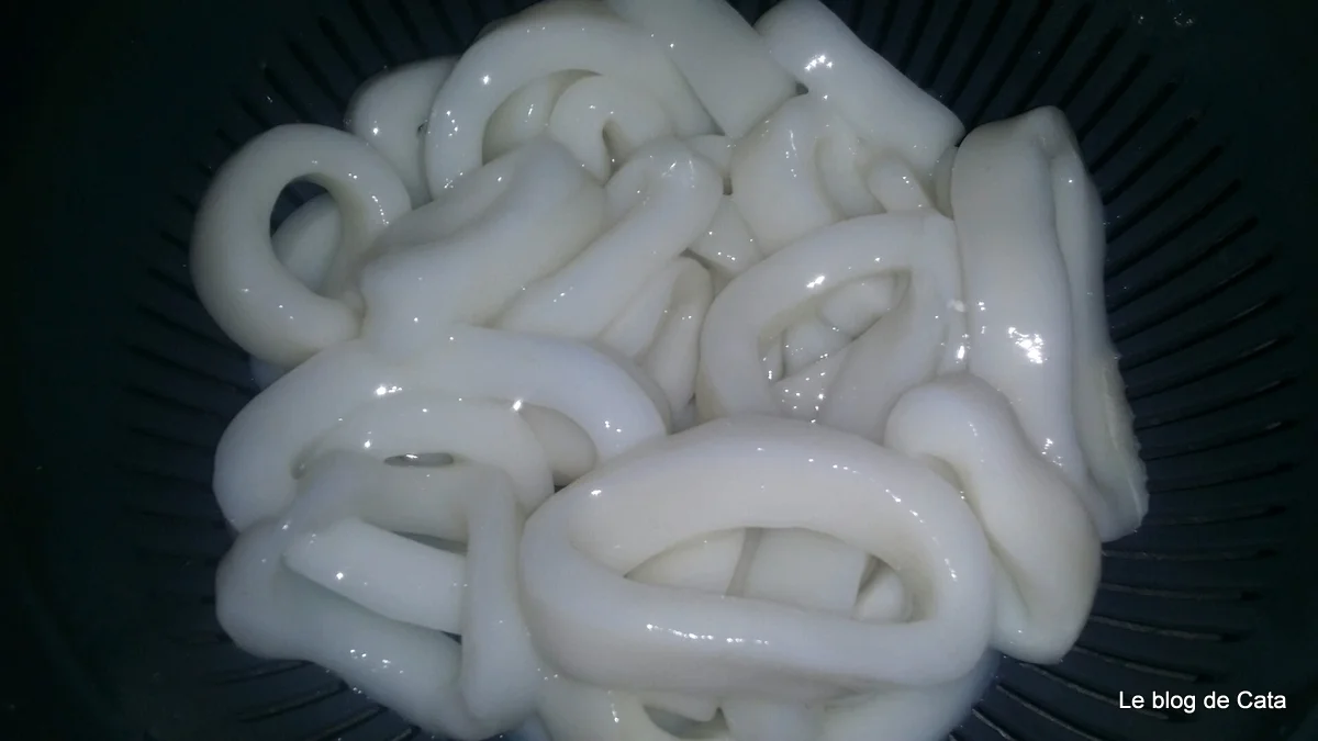 Squid Rings with Tomato Sauce and Whisky