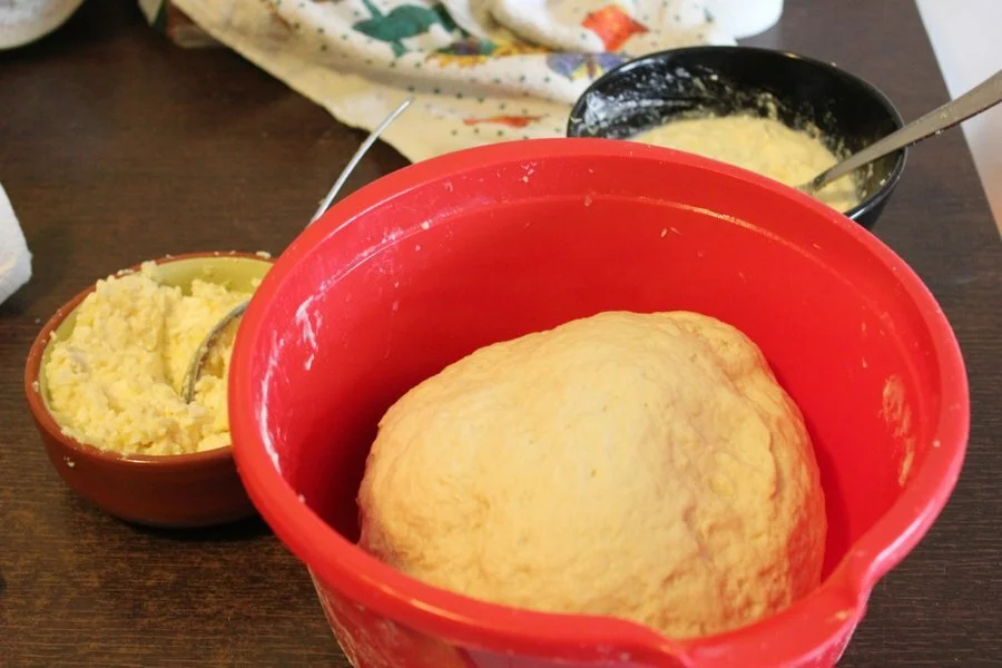 Pastries for packages