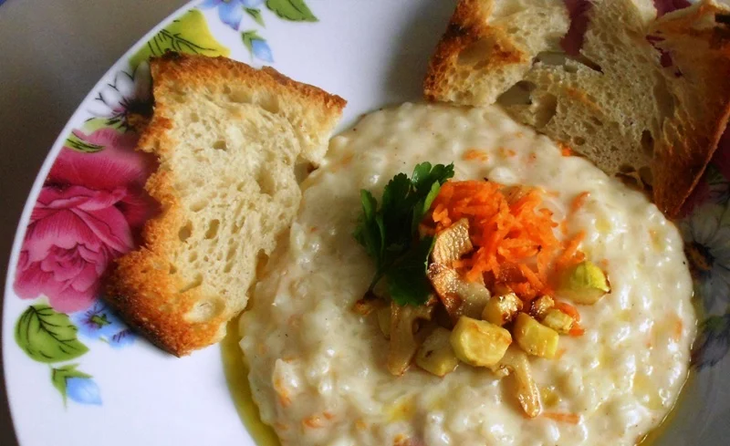 Rice with cheese mix