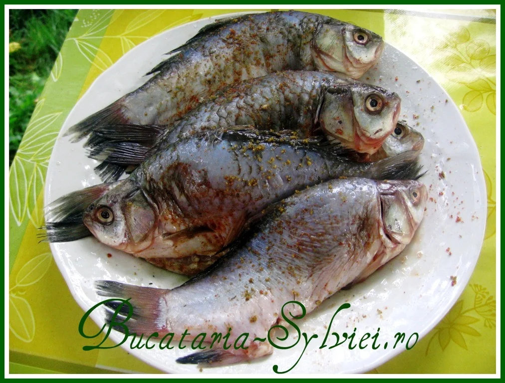 Romanian grilled mackerel