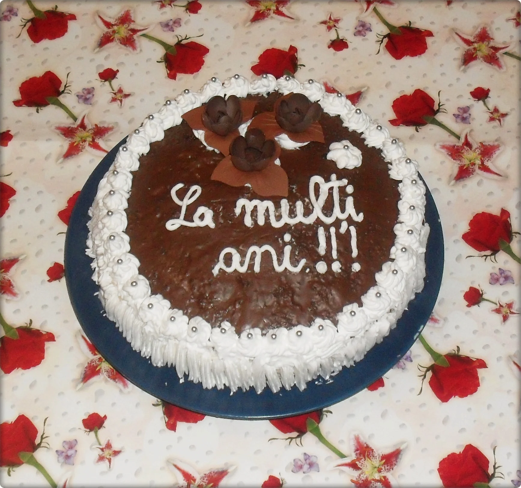 Chocolate cream cake