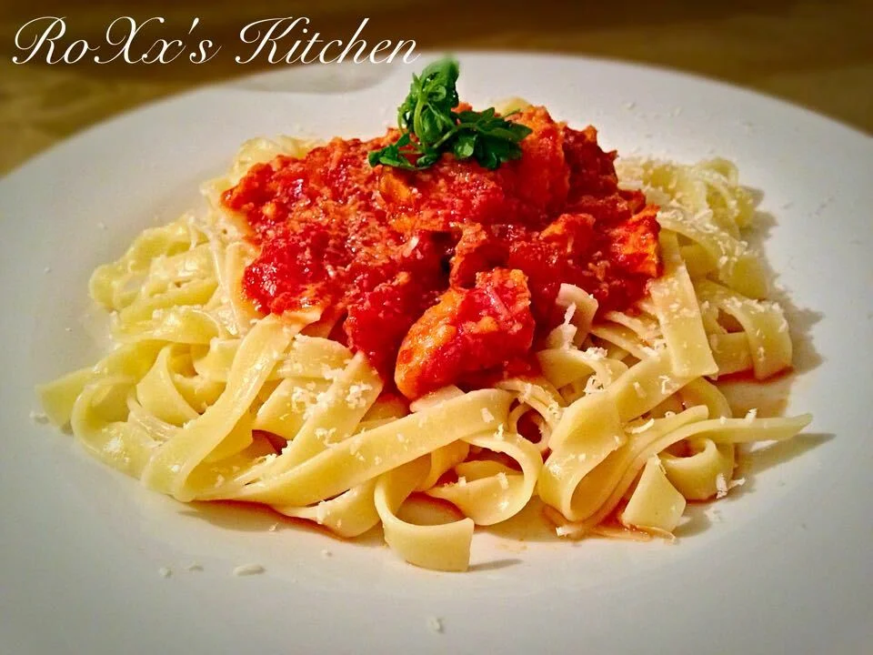 Tagliatelle with salmon