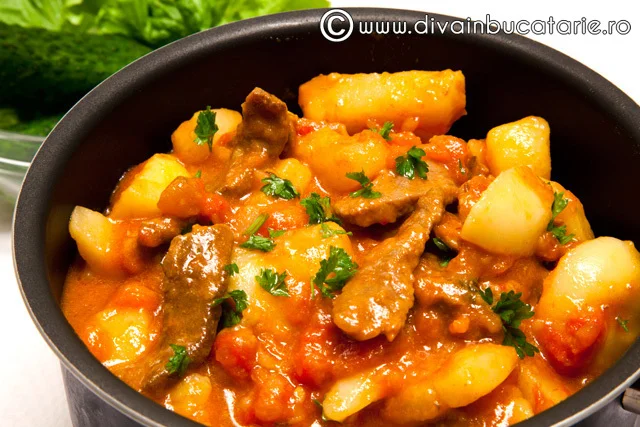 Veal goulash with vodka