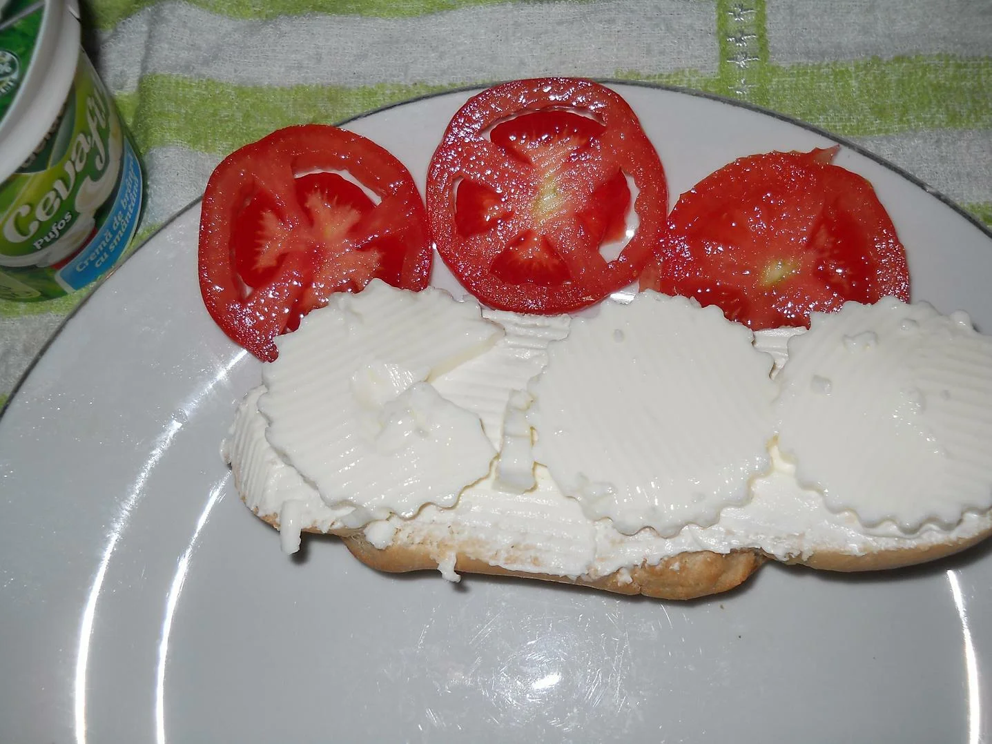 Sandwich with Milk Core and Pork Pastrami