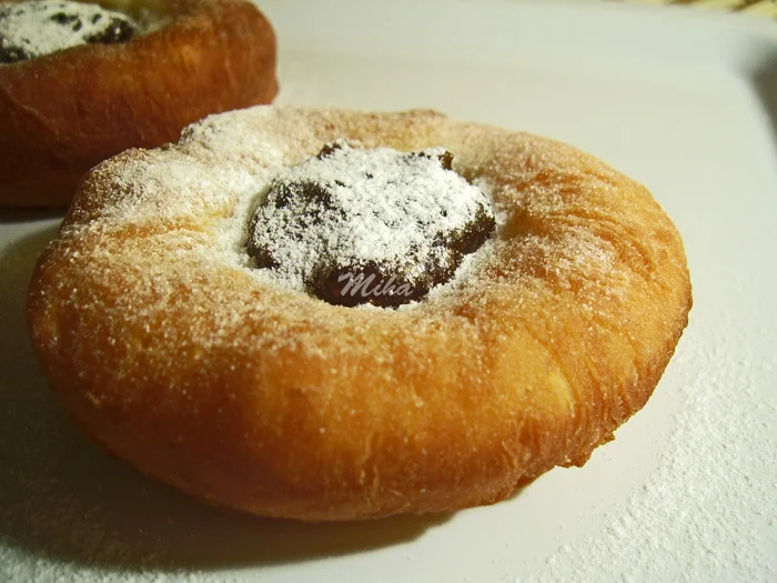 Soft doughnuts with strawberry jam