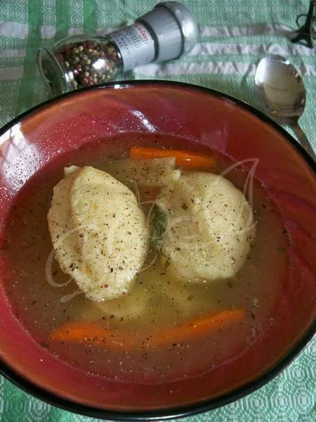 Chicken soup with dumplings