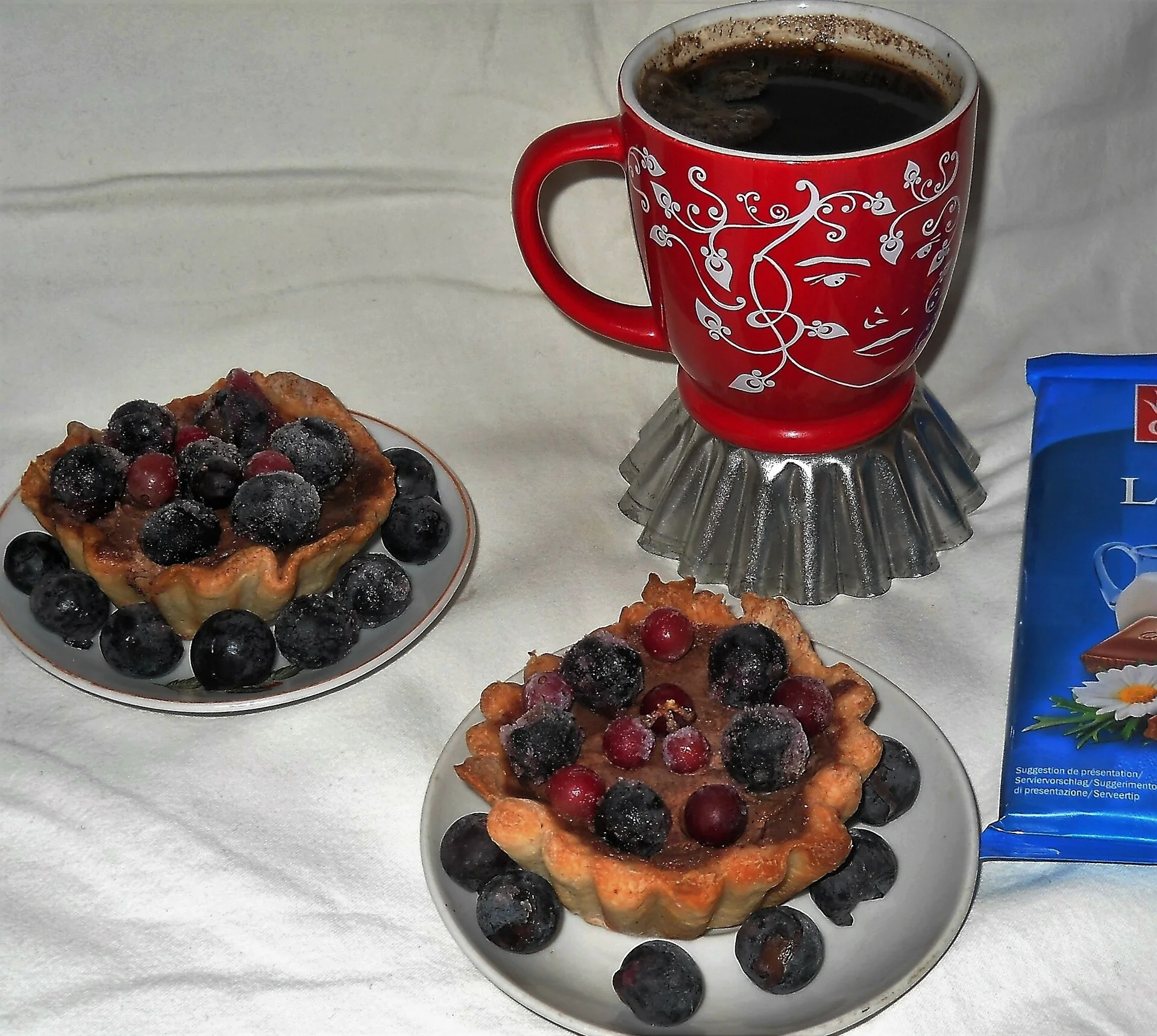 Mini chocolate tarts