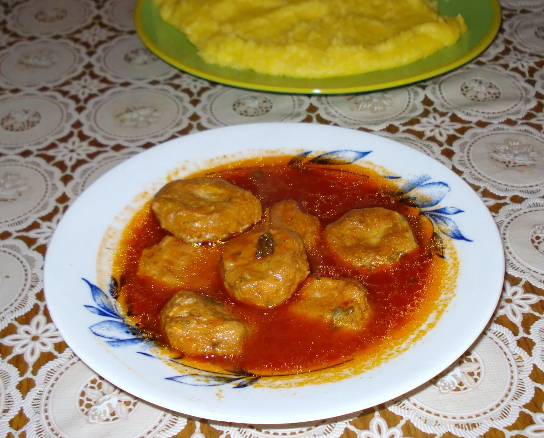 Sauce for marinated fish meatballs