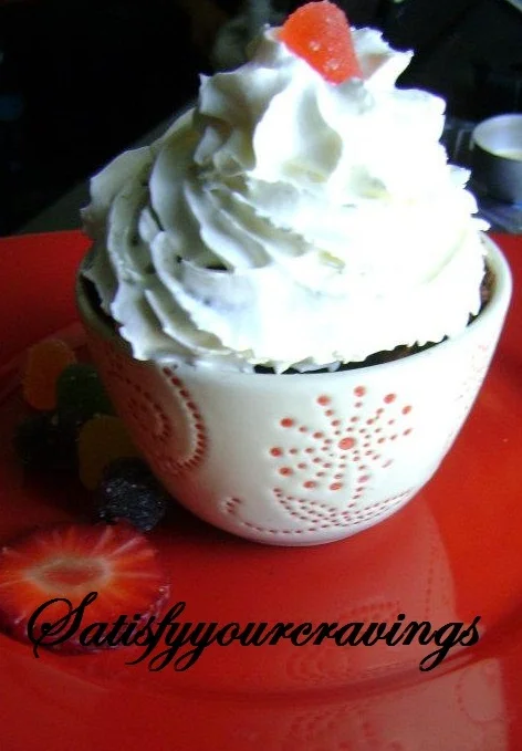 Mug Cake with Exotic Fruits