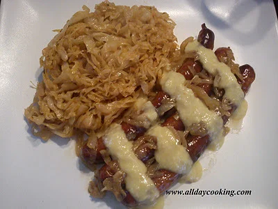 Sausages and pickled cabbage with beer