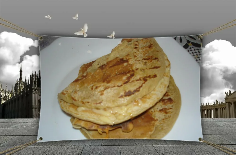 Whole grain pancakes, with jam or cheese