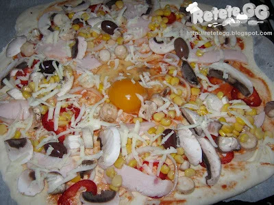 Rustic pizza
