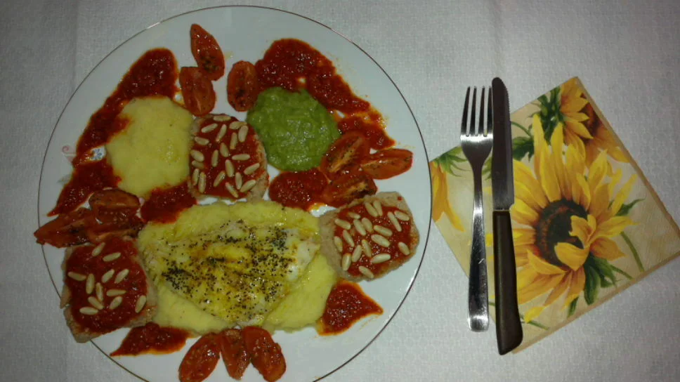 Fish on a bed of purees