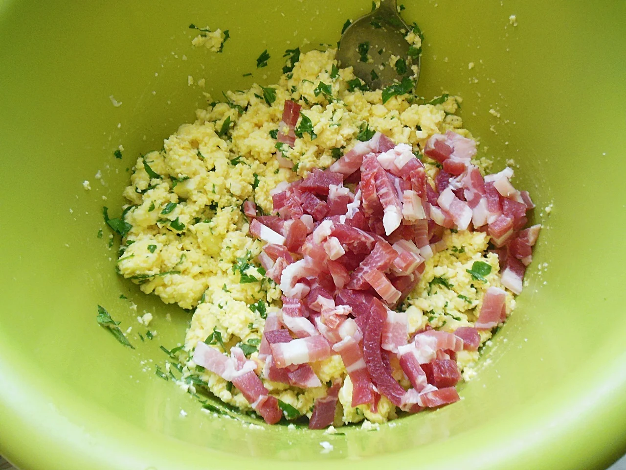 Lasagna with cheese and bacon