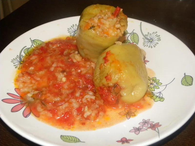 Stuffed peppers with rice, mushrooms, and almonds