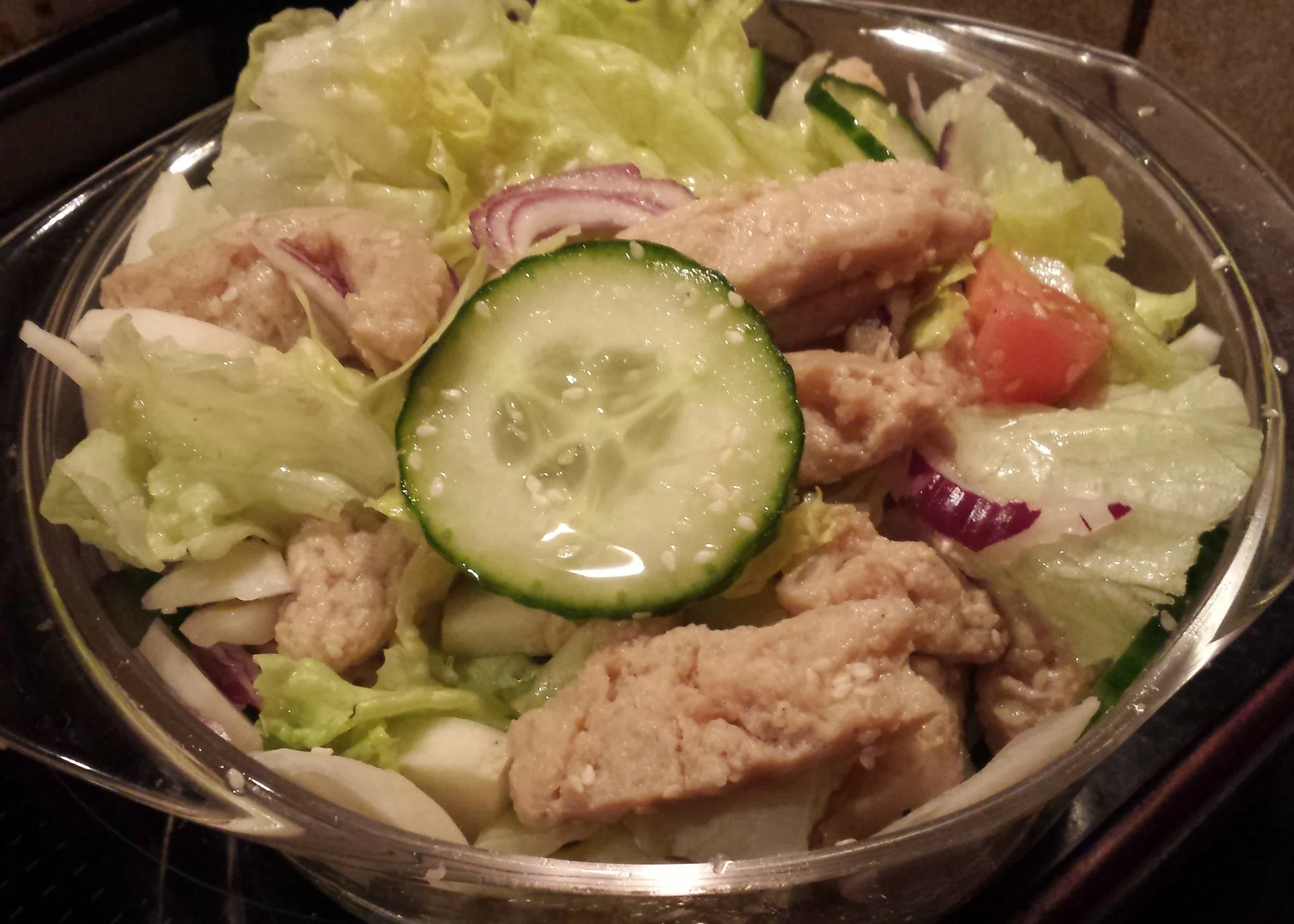 Iceberg lettuce with soy