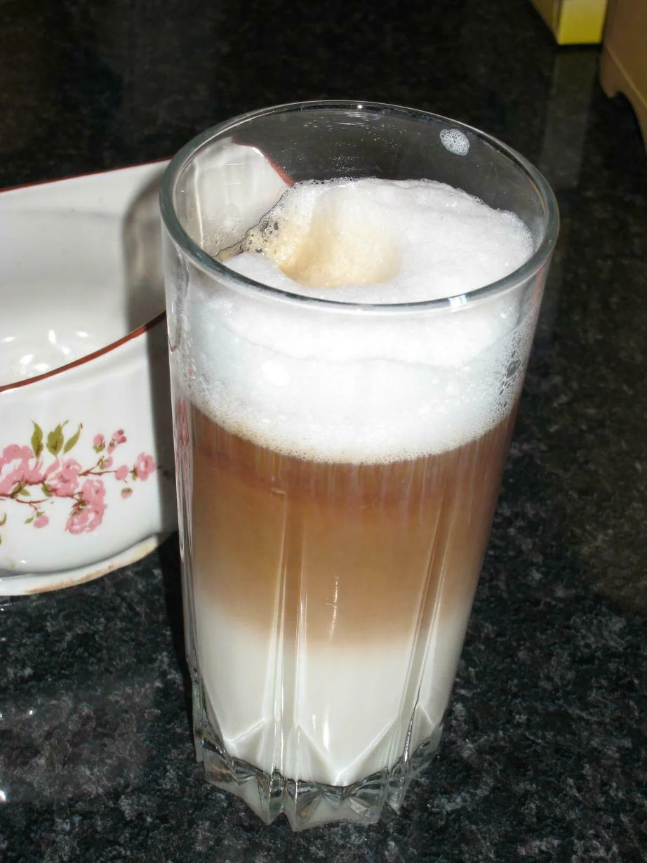 Latte Macchiato without a machine