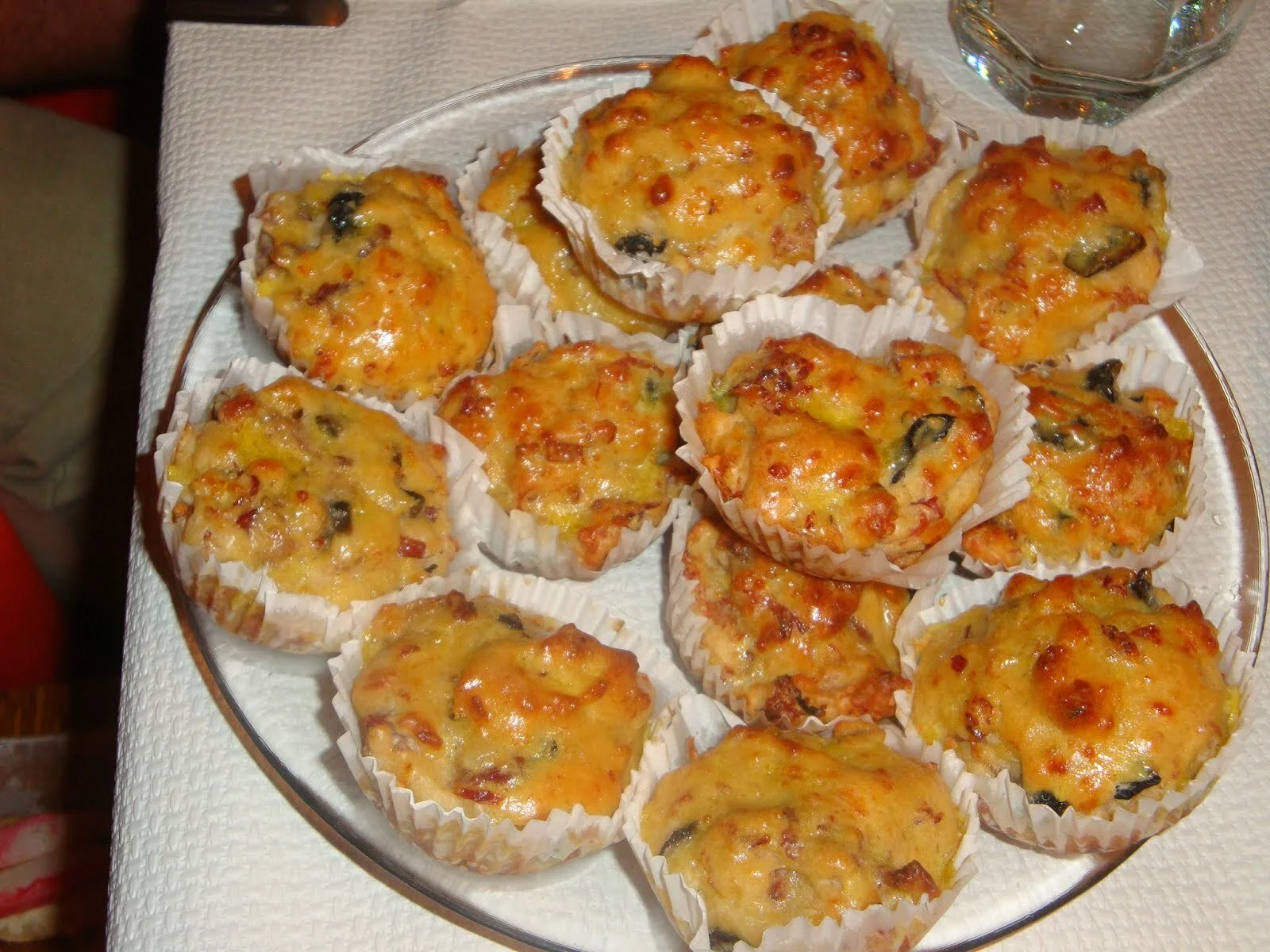 Appetizer Muffins a la Carmela