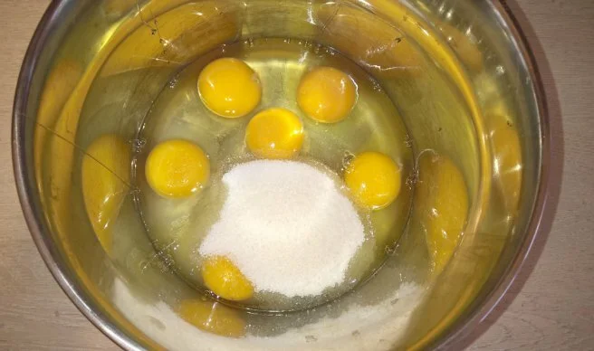 Chocolate cake with raspberry jam