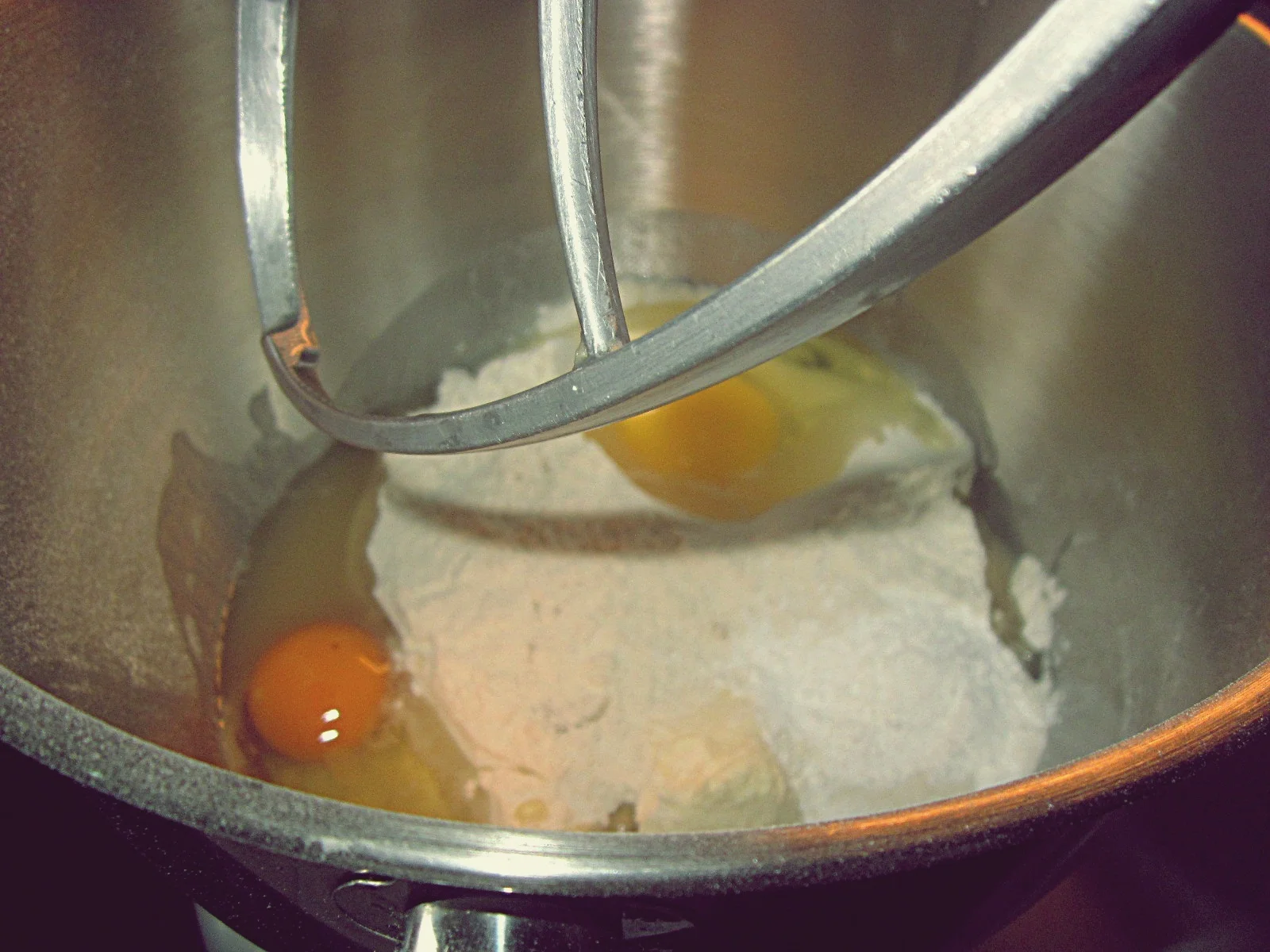 Islere with walnut cream