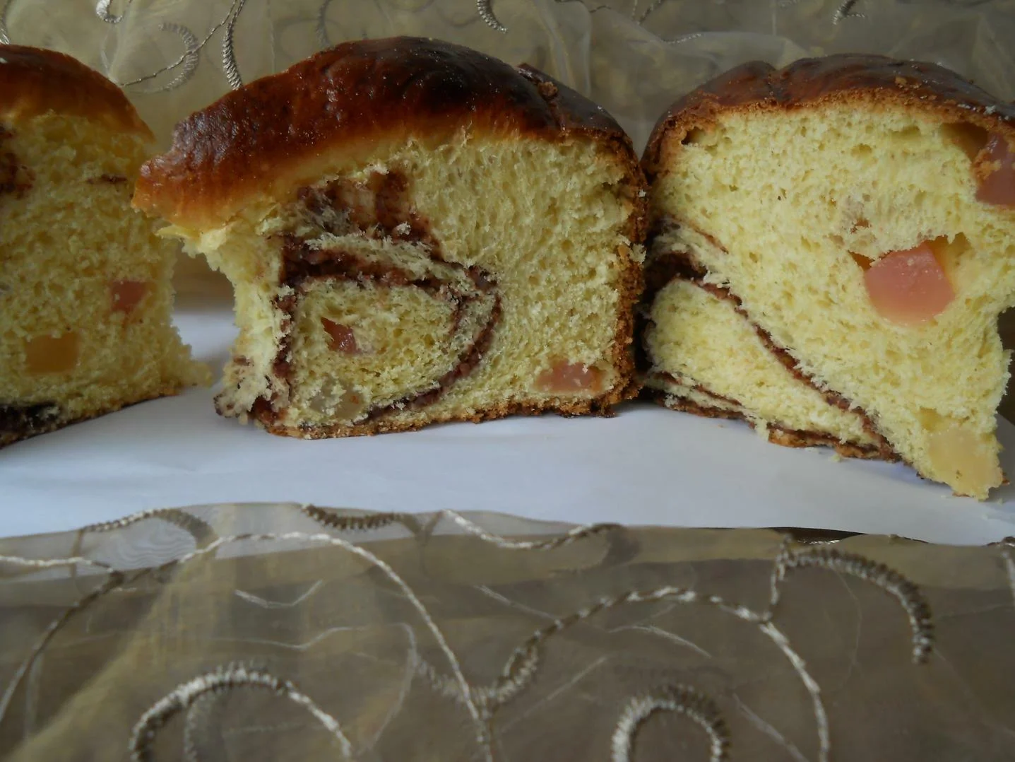 Sweet bread with Turkish delight and nuts