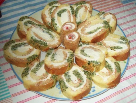 Tricolor Roll