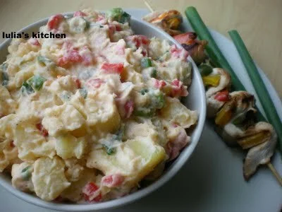Potato salad with cucumbers and bell peppers