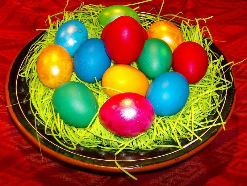 Red eggs
