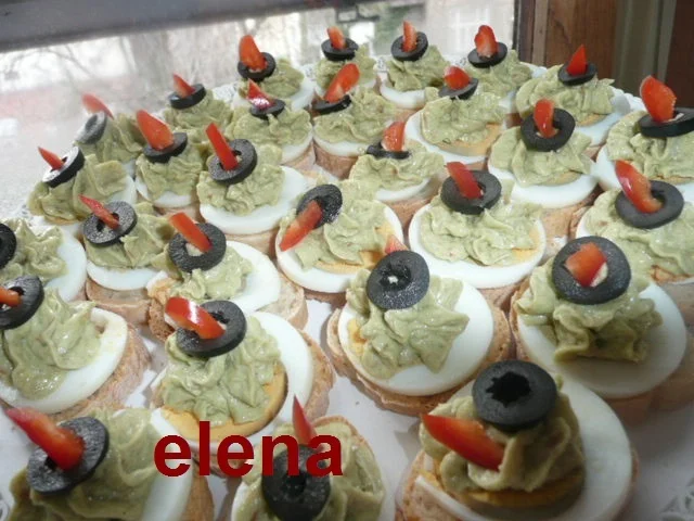 Appetizer with fish and avocado