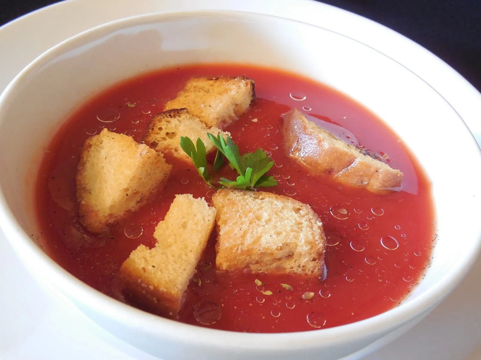 Tomato soup with croutons