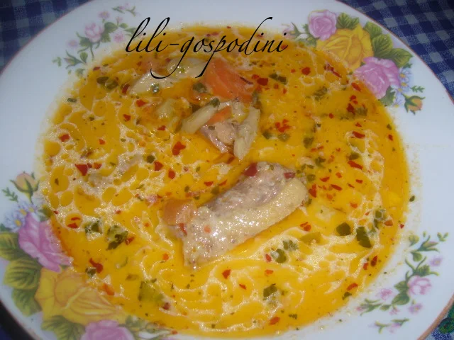 Mushroom soup with chicken