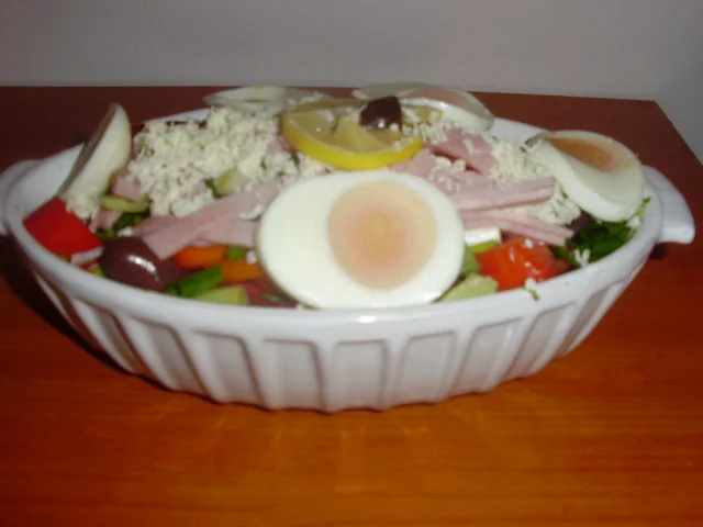 Bulgarian salad