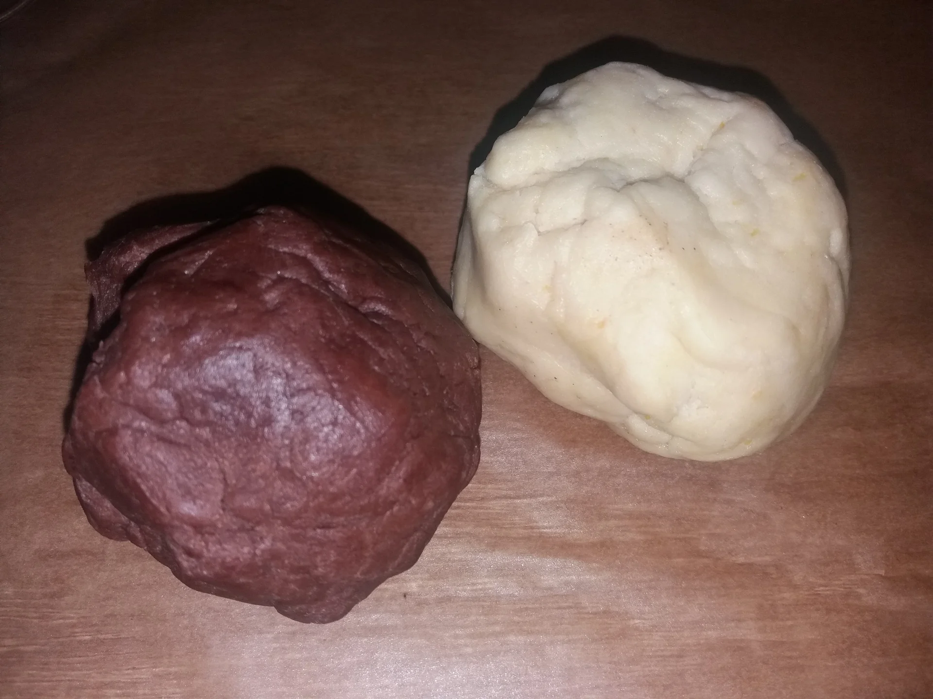 Two-colored biscuits with candies