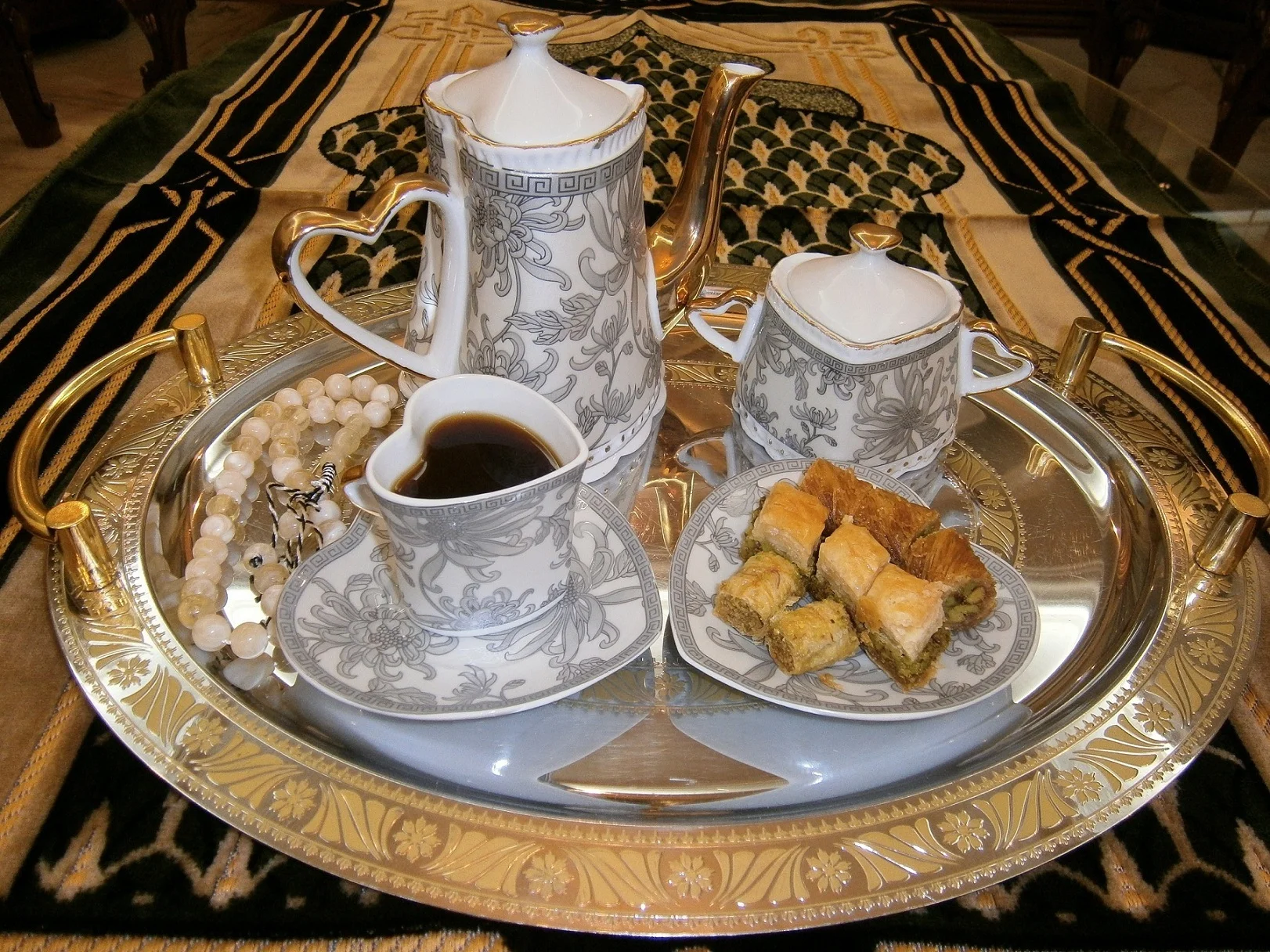 Qishr – Yemeni coffee with ginger