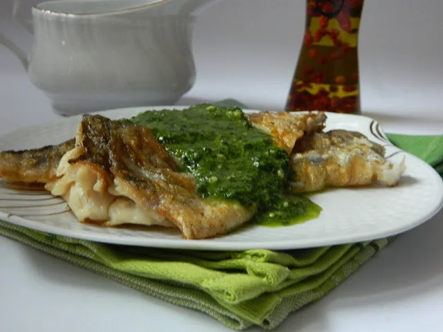 Grilled trout with parsley sauce