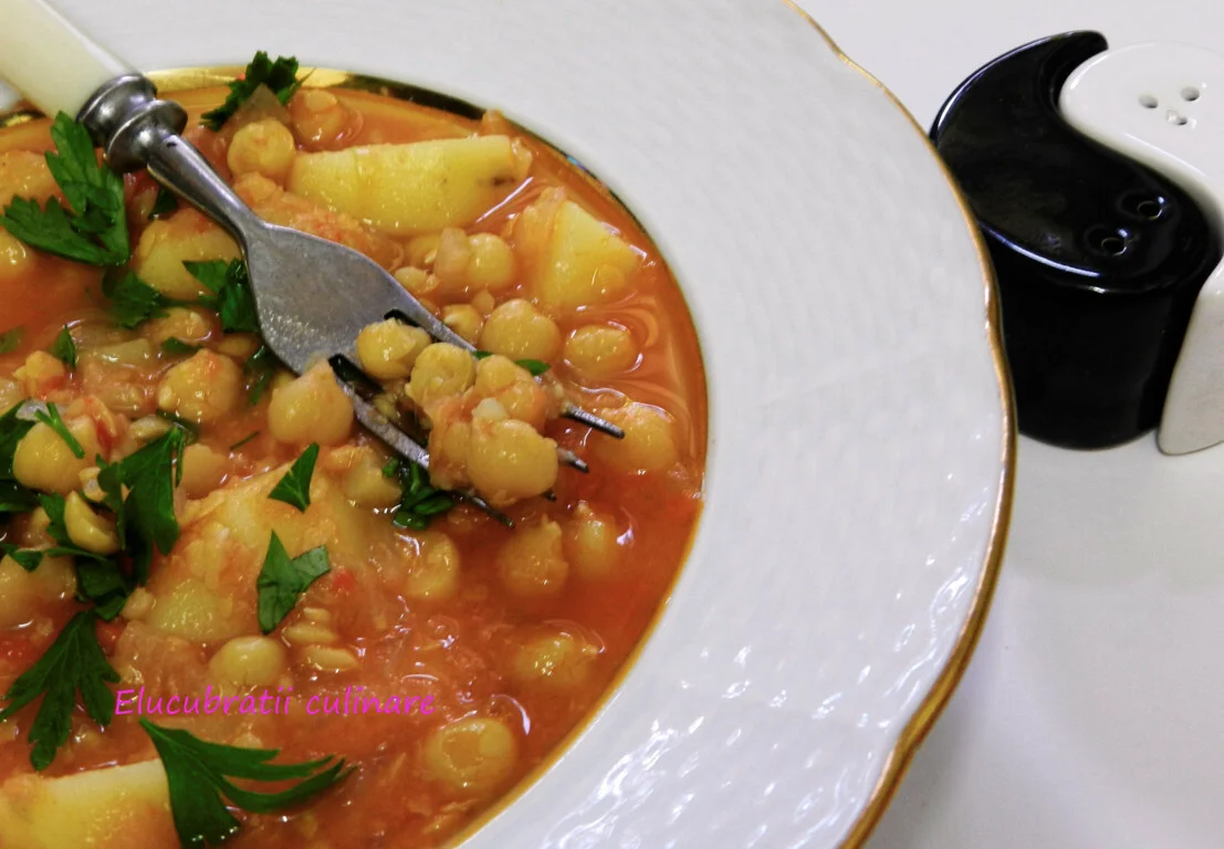 Chickpea stew with potatoes