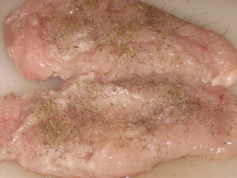 Chicken skewers with bacon