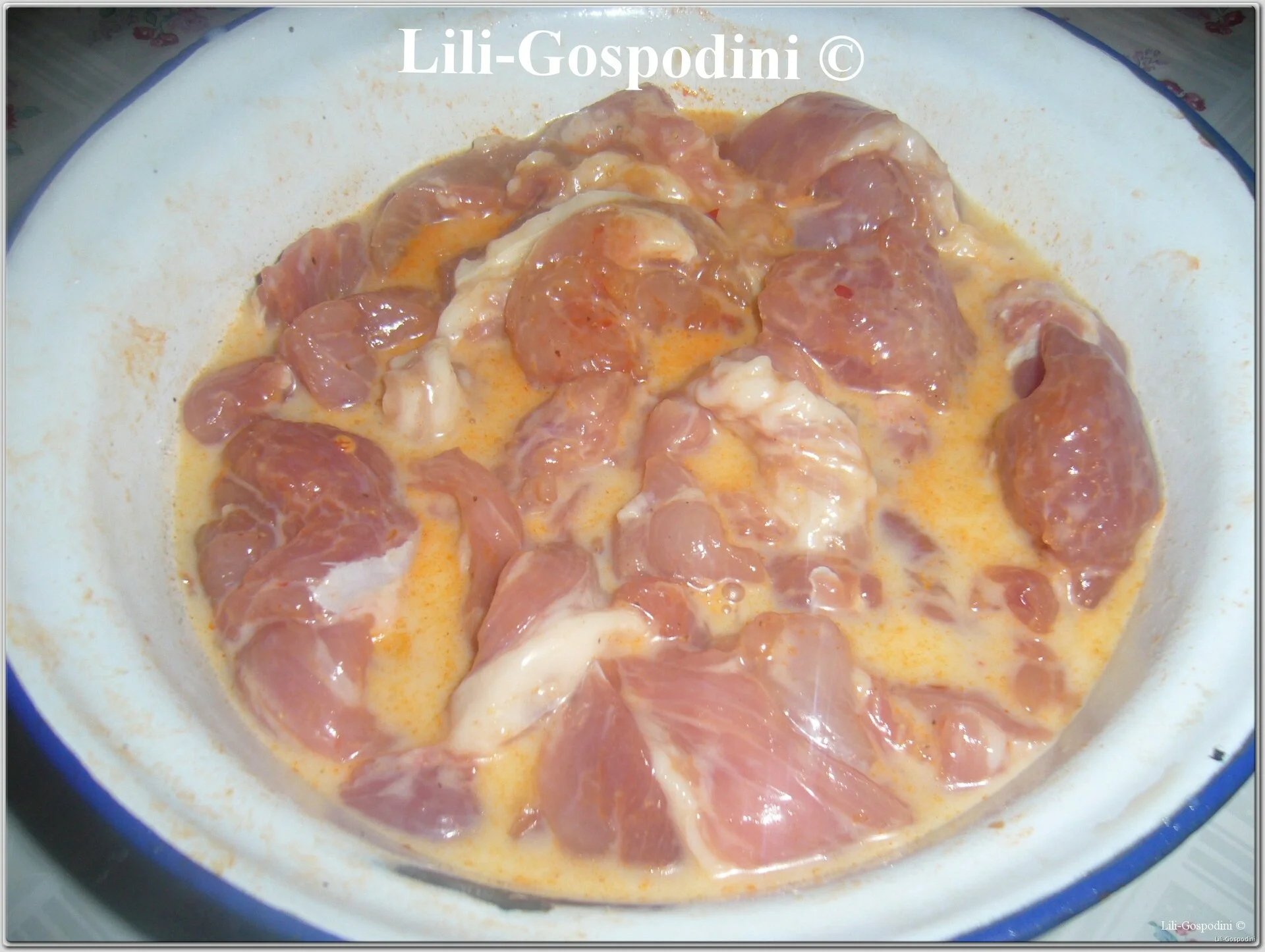 Spicy stuffed schnitzels with mashed potatoes