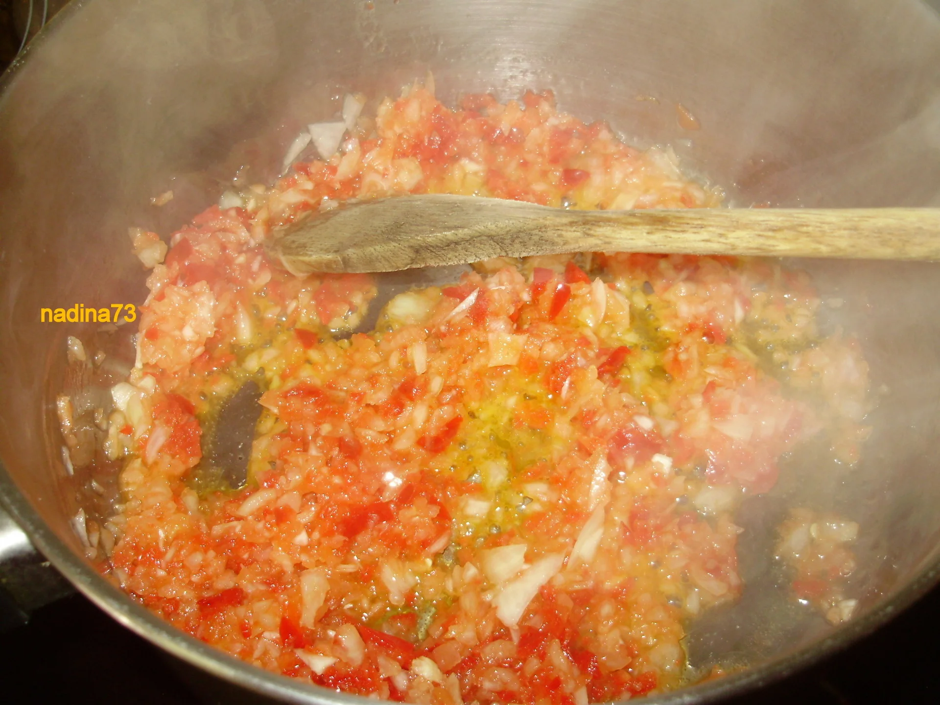 Polenta cubes with sauce and mushrooms