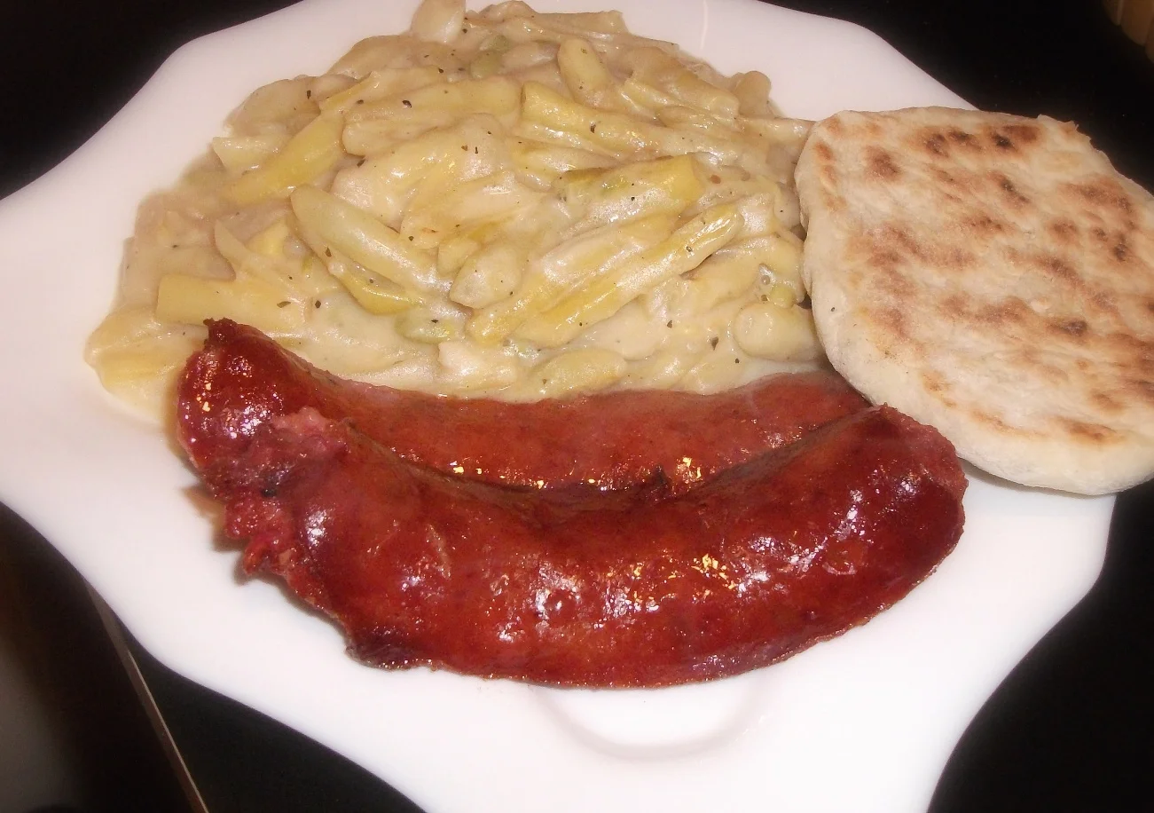 Beans with sour cream