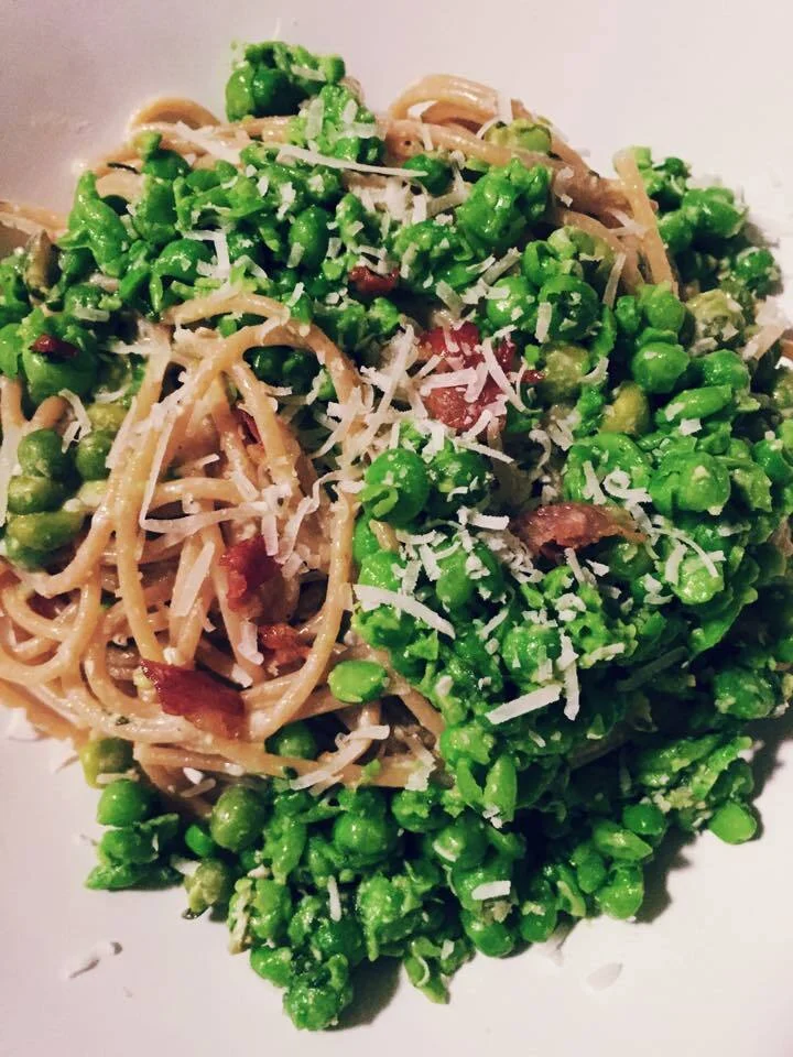 Dietetic Carbonara with Pea Pesto