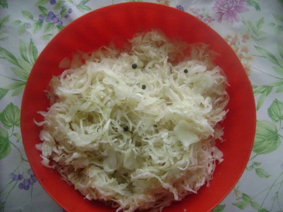 Sauerkraut soup with smoked meat