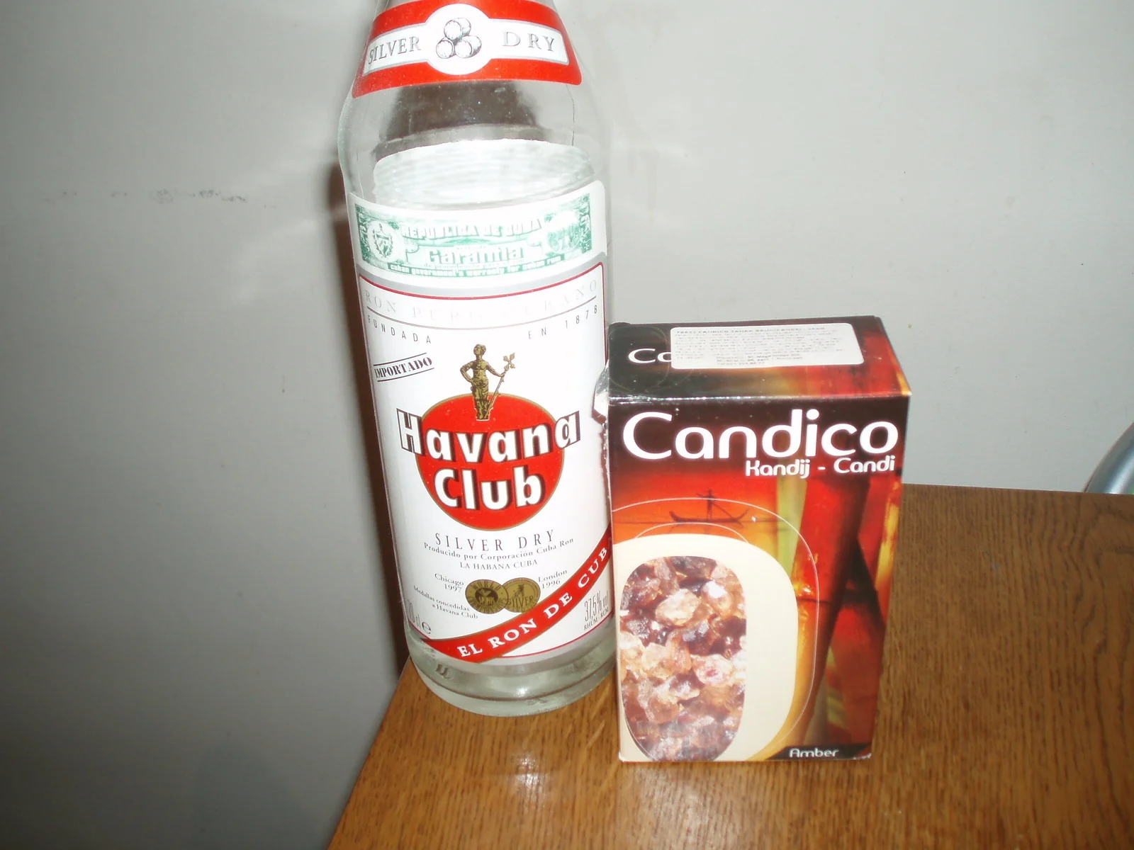 Brown candied sugar in Romanian