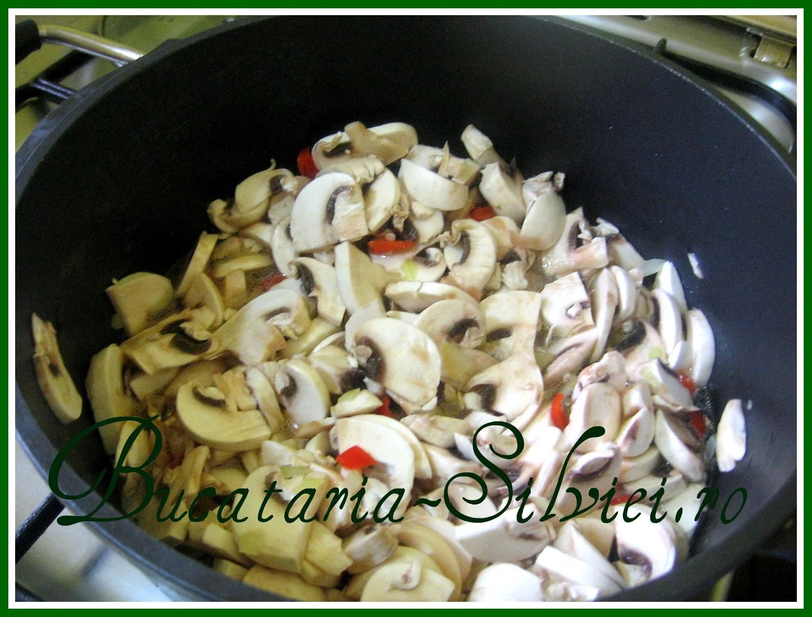 Mushrooms in a cauldron with polenta