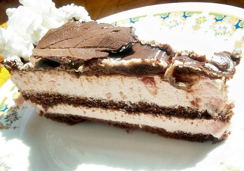 Cream Cake a la Cream