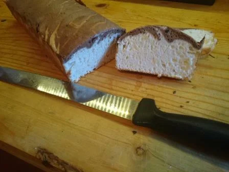 Fluffy cake made only from egg whites